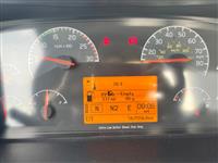 2013 Volvo VNM