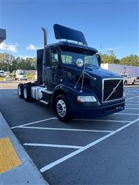 2013 Volvo VNM