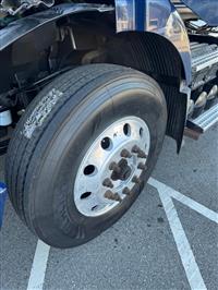 2013 Volvo VNM