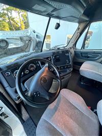 2019 Freightliner Cascadia