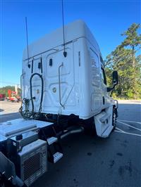 2019 Freightliner Cascadia