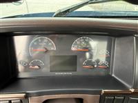 2013 Volvo VNM