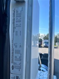 2016 Mack CXU613 DAY CAB