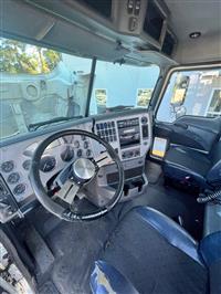 2016 Mack CXU613 DAY CAB