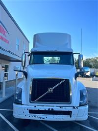 2018 Volvo VNL