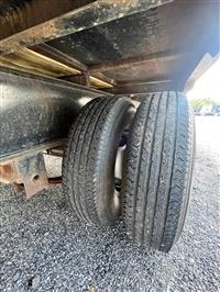 2023 MAX BUILT 102X30W Flatbed Gooseneck Trai