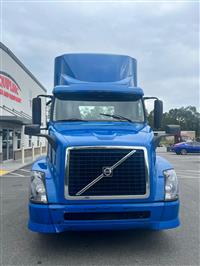 2015 Volvo VNL & 2017 Kaufman Car Carrier