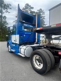 2015 Volvo VNL & 2017 Kaufman Car Carrier