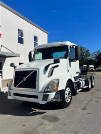2014 Volvo VNL