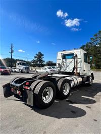 2014 Volvo VNL