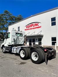 2014 Volvo VNL