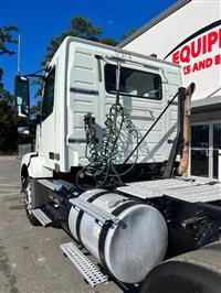2014 Volvo VNL