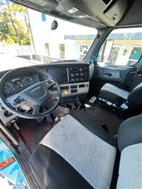 2020 Freightliner Cascadia