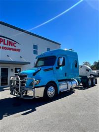 2020 Freightliner Cascadia