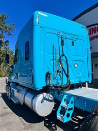 2020 Freightliner Cascadia