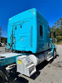 2020 Freightliner Cascadia