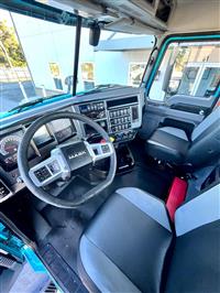 2020 Mack AN64T ANTHEM