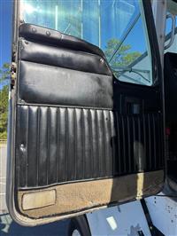 1999 Kenworth T800
