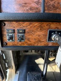 1999 Kenworth T800