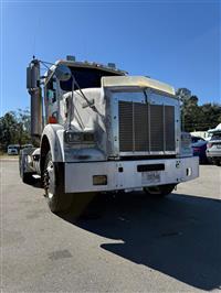 1999 Kenworth T800