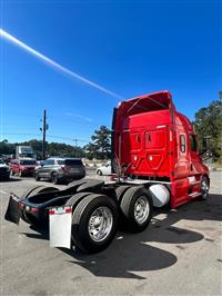 2020 Freightliner Cascadia