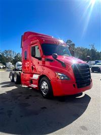 2020 Freightliner Cascadia