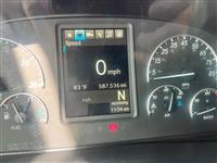 2019 Freightliner CASCADIA 126