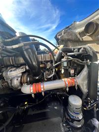 2019 Freightliner CASCADIA 126