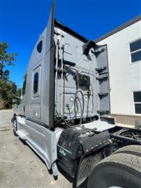 2019 Freightliner CASCADIA 126