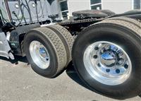 2019 Freightliner CASCADIA 126