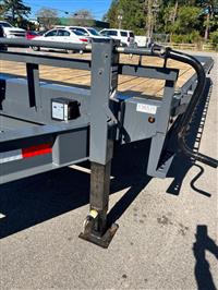 2025 LAMAR 24' FLATBED 