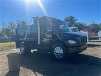 2011 Freightliner M2 106