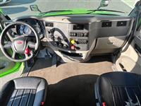 2022 Peterbilt 579