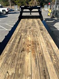 2022 LOAD TRAIL  44' TRI-AXLE GOOSENECK