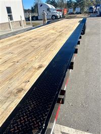 2022 LOAD TRAIL  44' TRI-AXLE GOOSENECK