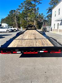 2022 LOAD TRAIL  44' TRI-AXLE GOOSENECK