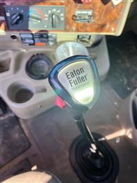 2009 International 9200i