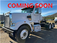 2013 Freightliner Coronado