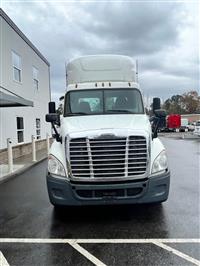 2017 Freightliner CASCADIA 125 DAY CAB