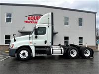 2017 Freightliner CASCADIA 125 DAY CAB