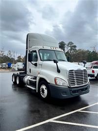 2017 Freightliner CASCADIA 125 DAY CAB