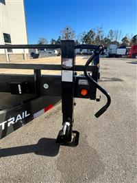 2025 LOAD TRAIL  24' FLATBED 