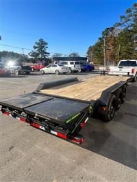 2025 LOAD TRAIL  24' FLATBED 