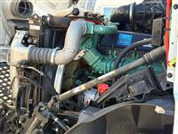 2016 Volvo VNM SINGLE AXLE DAY CAB