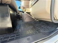 2016 Volvo VNM SINGLE AXLE DAY CAB