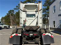 2016 Volvo VNM SINGLE AXLE DAY CAB