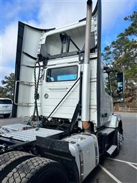 2018 Volvo VNL