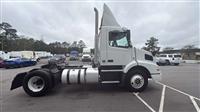2017 Volvo VNM SINGLE AXLE DAY CAB