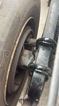 2017 Volvo VNM SINGLE AXLE DAY CAB