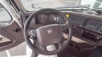2017 Volvo VNM SINGLE AXLE DAY CAB